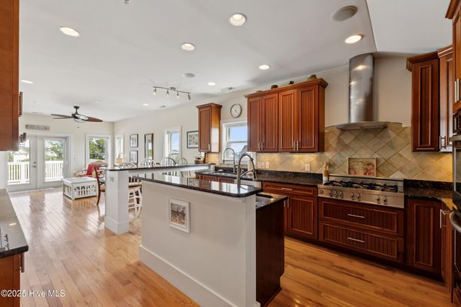 3rd fl - kitchen | Image 8