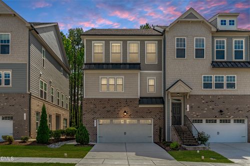1073 Lathrop Lane, Apex, NC, 27523 | Card Image