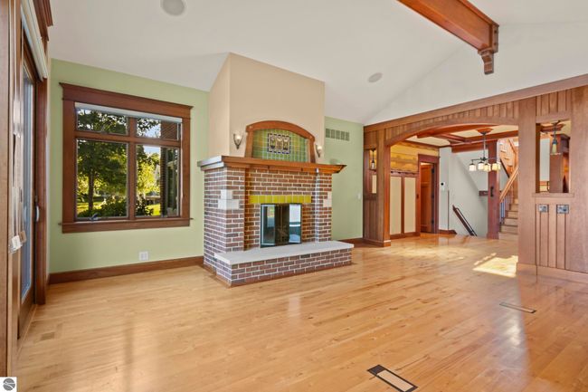 12305 3 Rd St, House other with 5 bedrooms, 4 bathrooms and null parking in Kewadin MI | Image 10