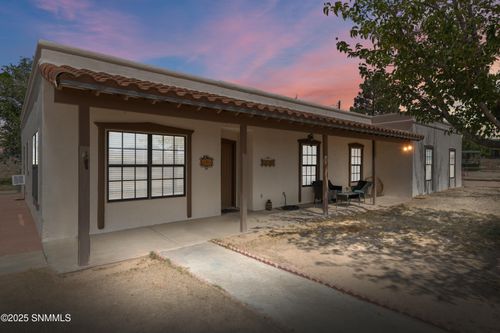 11982 Robledo Vista Rd, Las Cruces, NM, 88007-6183 | Card Image