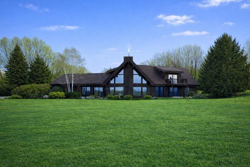 11837 Cedar Mill Rd, North East, PA, 16428-3933 | Card Image