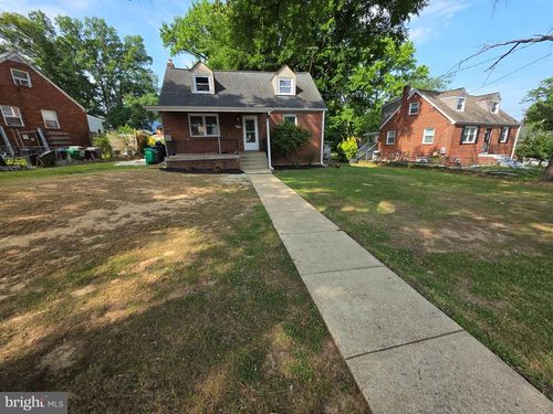 4718 68th Ave, HYATTSVILLE, MD, 20784-1404 | Card Image