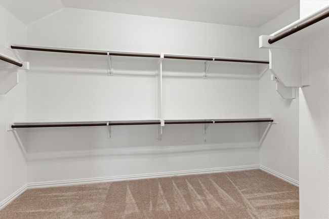 Large walk-in closet | Image 25