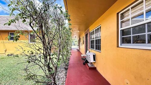 apt-3-1702 Mckinley St, Hollywood, FL, 33020-2862 | Card Image