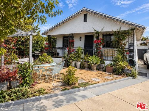614 Eastmont Ave, Los Angeles, CA, 90022-3314 | Card Image