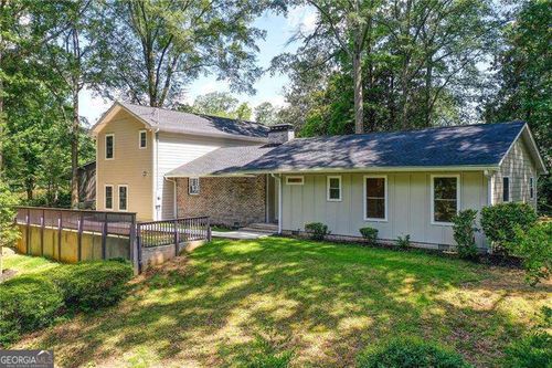 6405 Cherry Tree Ln, Sandy Springs, GA, 30328-3316 | Card Image