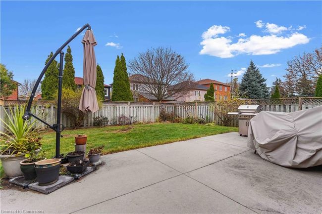 3962 Renfrew Cres, House other with 4 bedrooms, 4 bathrooms and 4 parking in Mississauga ON | Image 35