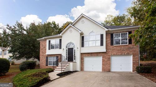 5619 Wandering Vine Ln Se, Mableton, GA, 30126-5638 | Card Image