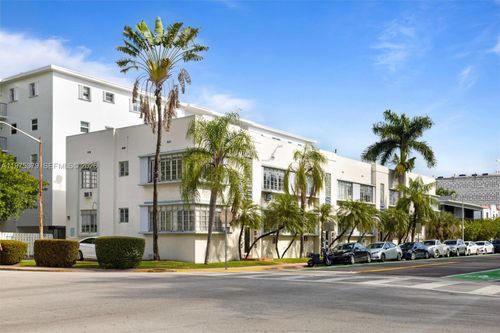 531 16th St, MIAMI BEACH, FL, 33139-7773 | Card Image