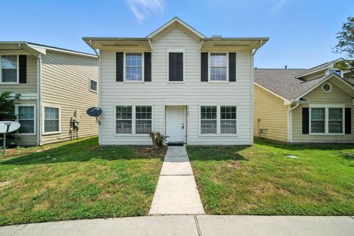 19603 Green Chase Ln, Houston, TX, 77073-1847 | Card Image