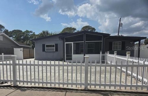 5110 Gateway Drive, TAMPA, FL, 33615 | Card Image