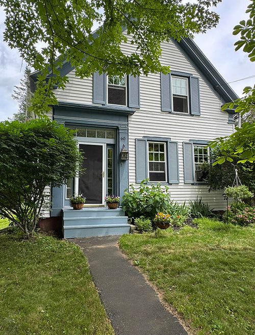 60 Elm St, Gardiner, ME, 04345-2422 | Card Image