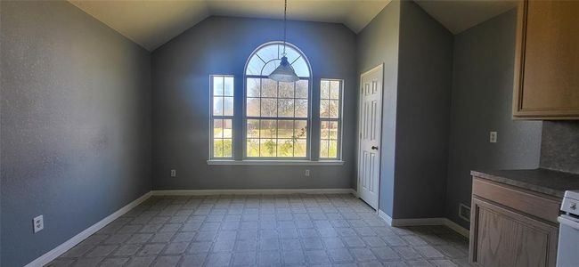 24022 Rockygate Dr, House other with 3 bedrooms, 2 bathrooms and null parking in Spring TX | Image 5