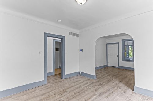 20 Hill St, River Rouge, MI, 48218-1516 | Card Image