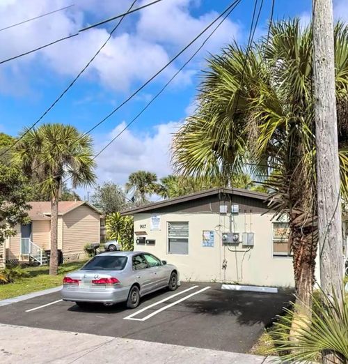 1-907 5th St, West Palm Beach, FL, 33401-4148 | Card Image