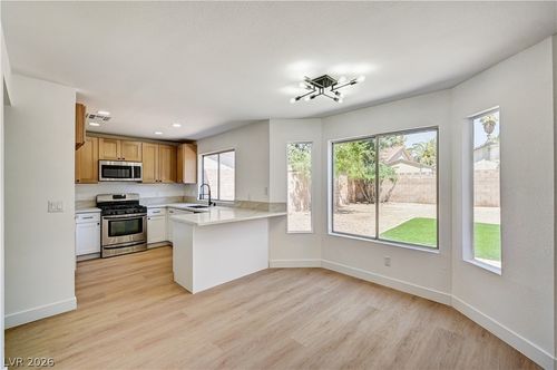 2840 Preciso Ln, Henderson, NV, 89074-2424 | Card Image