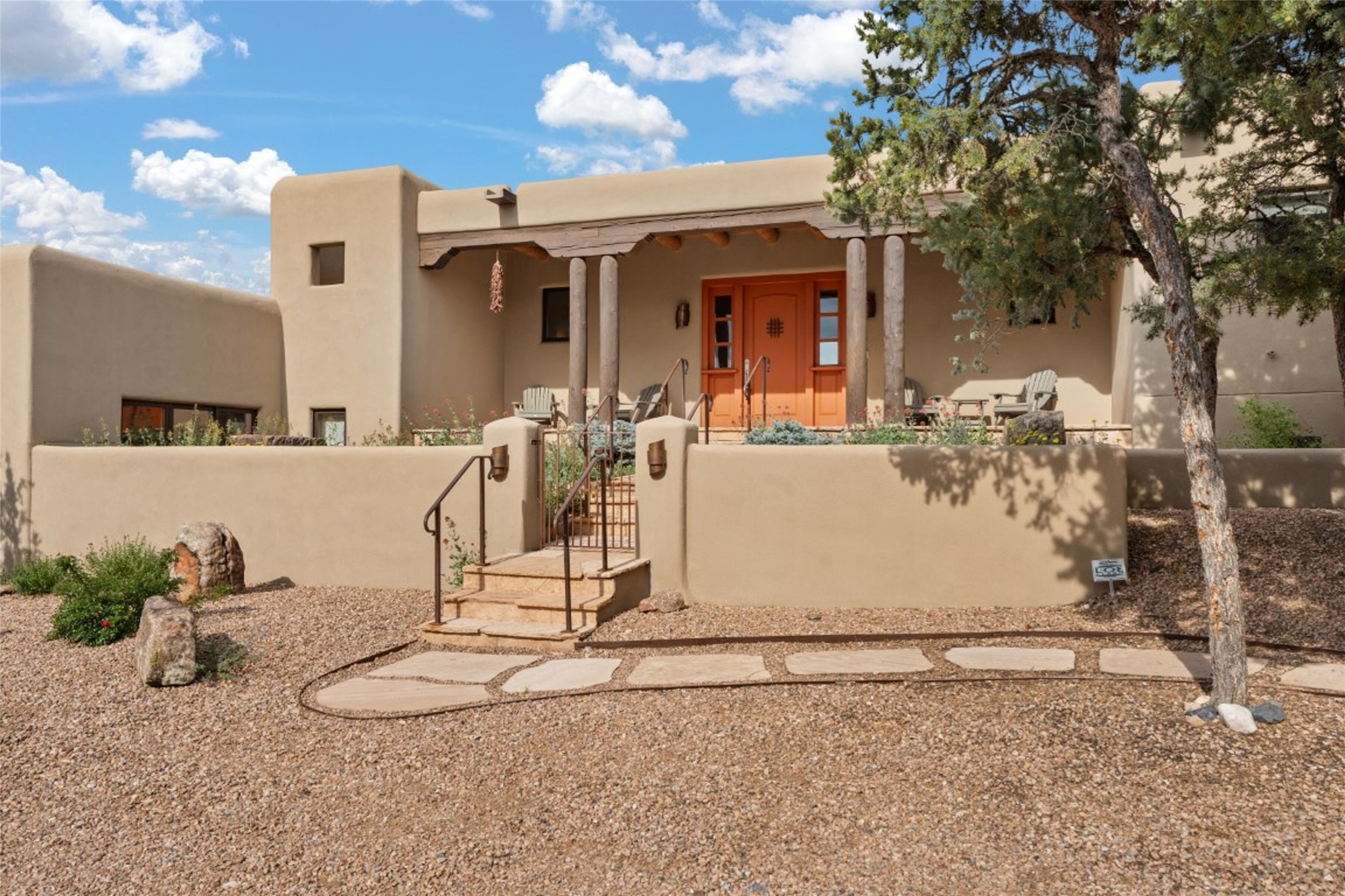 Monte Sereno Dr, Santa Fe, NM 87506