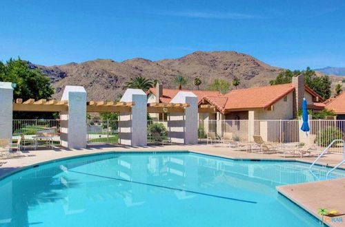 unit-e-2350 Miramonte Cir E, Palm Springs, CA, 92264-5737 | Card Image