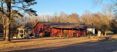 192 Albion Rd, Searcy, AR, 72143-8758 | Card Image