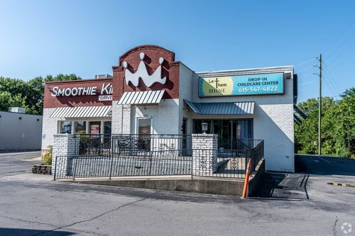 1112 W Main St, Lebanon, TN, 37087-3299 | Card Image