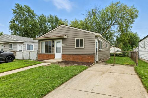 20222 Abrahm St, Clinton Township, MI, 48035-3431 | Card Image