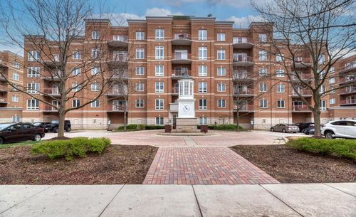 506a-799 Graceland Ave, Des Plaines, IL, 60016-8623 | Card Image