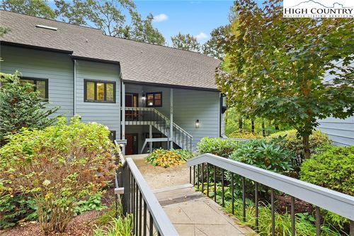 210-210 Grouse Moor Dr, Linville, NC, 28646-8112 | Card Image