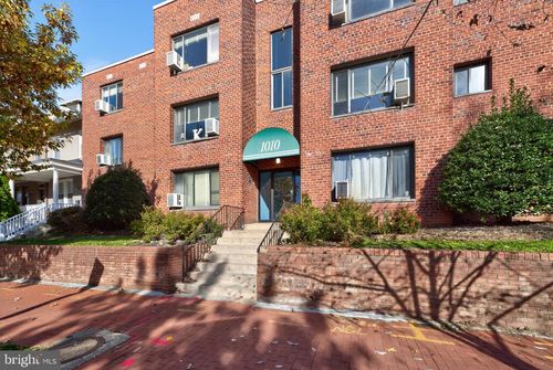 305-1010 G St Ne, WASHINGTON, DC, 20002-3709 | Card Image