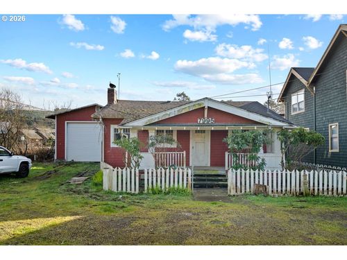 7995 Marigold St, Rockaway Beach, OR, 97136-9728 | Card Image