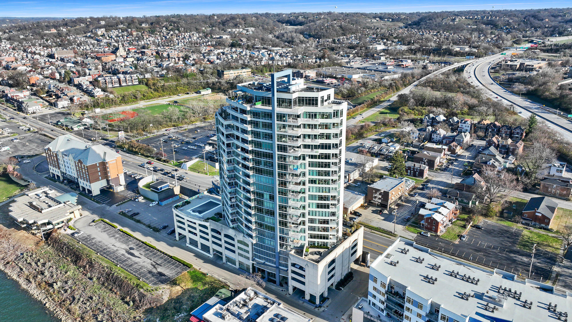 Residential Lease in Newport
