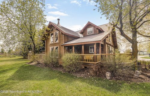 2093 Mountain Meadow Dr, Driggs, ID, 83422-5270 | Card Image