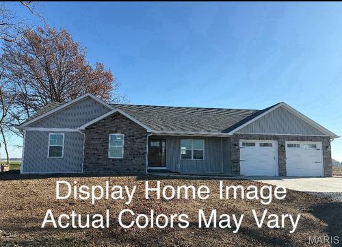 8130 Main Street, Breese, IL, 62230 | Card Image