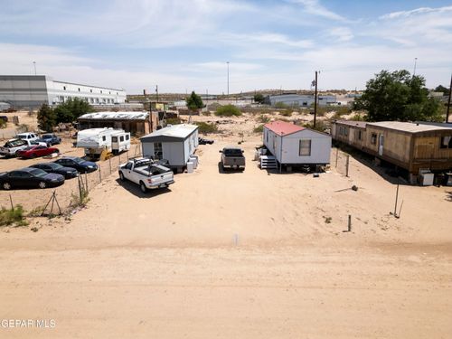 11603 Elizabeth Dr, El Paso, TX, 79927-6113 | Card Image