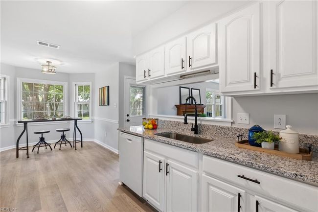 Kitchen | Image 14