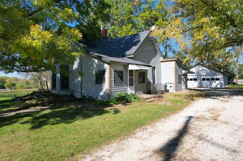 207 Ne 8th St, Stuart, IA, 50250-2133 | Card Image