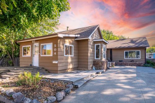 504 S 5th Ave Avenue, Sioux Falls, SD, 57104 | Card Image