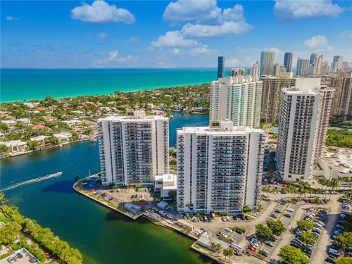 apt-1048-20515 E Country Club Dr, Aventura, FL, 33180-3044 | Card Image