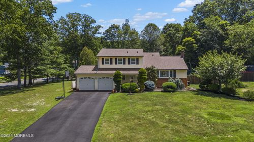 1 Spruce Way, Manalapan, NJ, 07726-1819 | Card Image