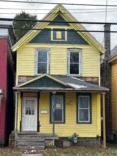 150 E 3rd St, Oswego, NY, 13126-2609 | Card Image