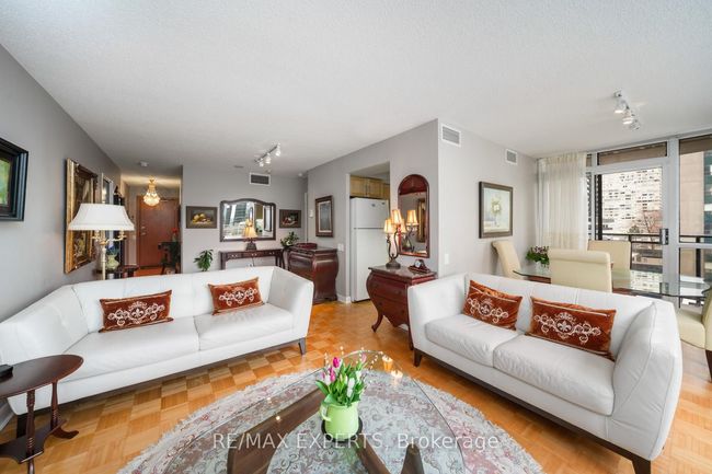 510 - 33 Sheppard Ave E, Condo with 2 bedrooms, 2 bathrooms and 1 parking in North York ON | Image 14