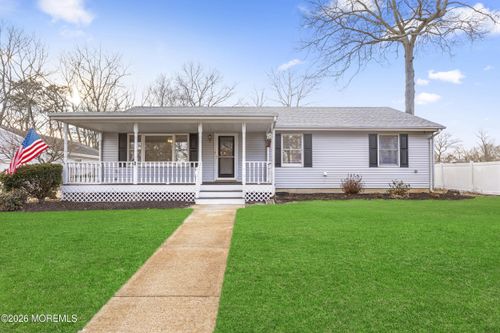 364 Railroad Ave, Bayville, NJ, 08721-2358 | Card Image