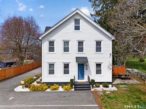 9 School St, Stonington, CT, 06378-1441 | Card Image