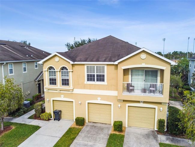 8842 Moonlit Meadows Loop, Townhouse with 2 bedrooms, 2 bathrooms and null parking in Riverview FL | Image 2