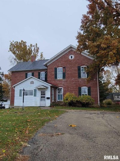 1018 8 Th Avenue, House other with 4 bedrooms, 2 bathrooms and null parking in Fulton IL | Image 2