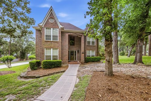 30 Royal Dalton Cir, Conroe, TX, 77304-9718 | Card Image