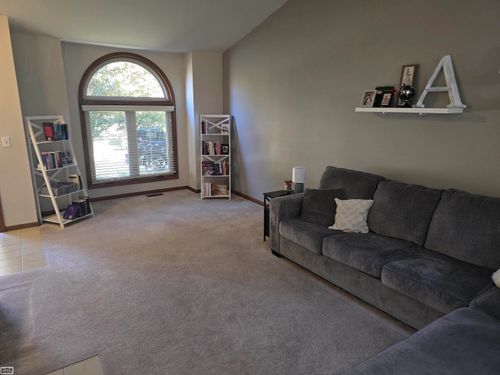 35934 Fierimonte Dr, Clinton Township, MI, 48035-2120 | Card Image