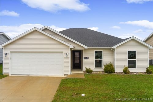 817 Wolf Run Park Blvd, Jeffersonville, IN, 47130-6410 | Card Image