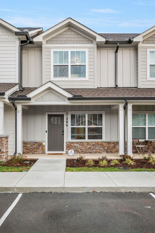 206 Bell Forge Ct, White Bluff, TN, 37187-3003 | Card Image