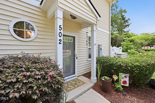 502 Elm Ave, Wake Forest, NC, 27587-2782 | Card Image
