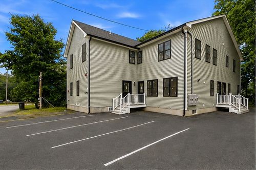 b-4 Mayhew St, Framingham, MA, 01702-2467 | Card Image